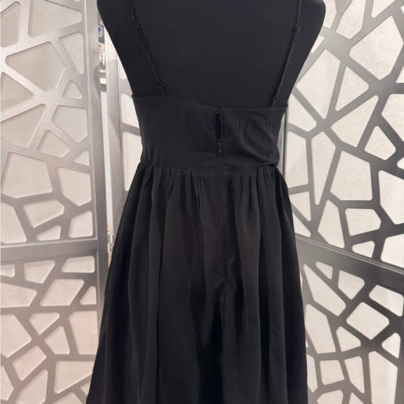 Abercrombie & Fitch Black Mini Dress - Picture 2 of 11